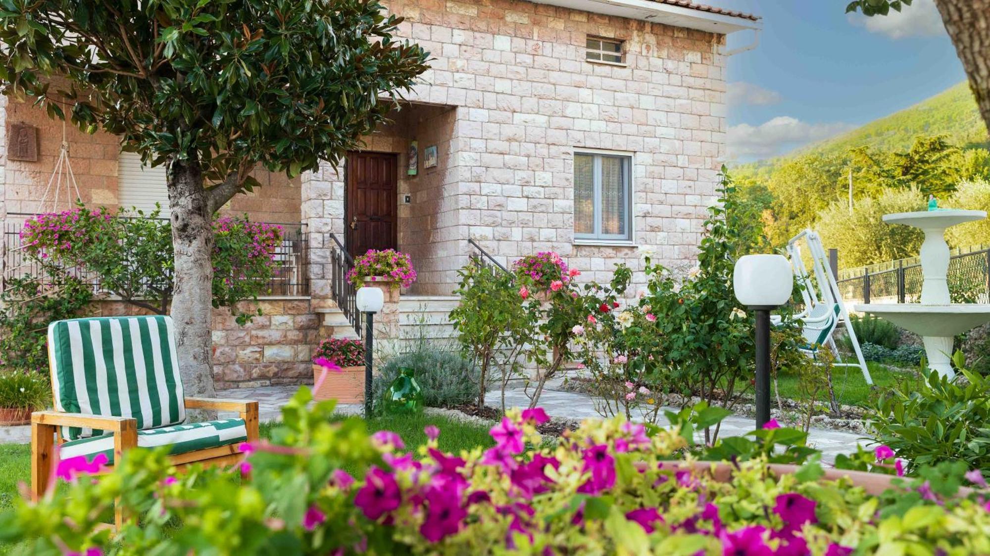 La Casa Dei Fiori Villa Assisi Buitenkant foto
